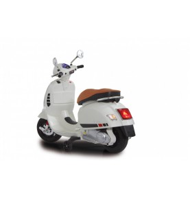 Scooter Vespa pour enfant 4 coloris